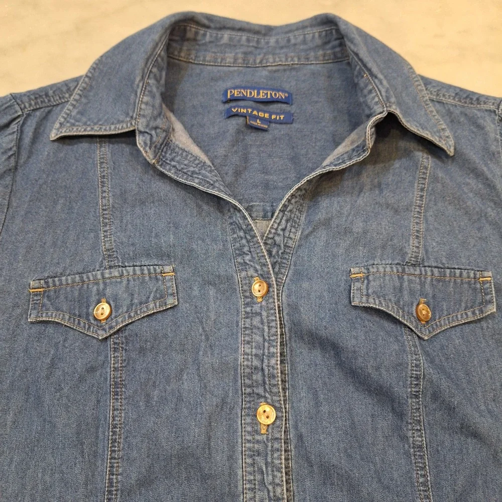 Pendleton Denim Shirt Women Lg Blue Vintage Fit Cotton Button Up Western Top - Picture 1 of 7